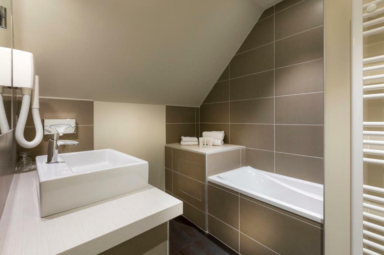 Residence The Originals Demeure Des Remparts プロヴァン エクステリア 写真
